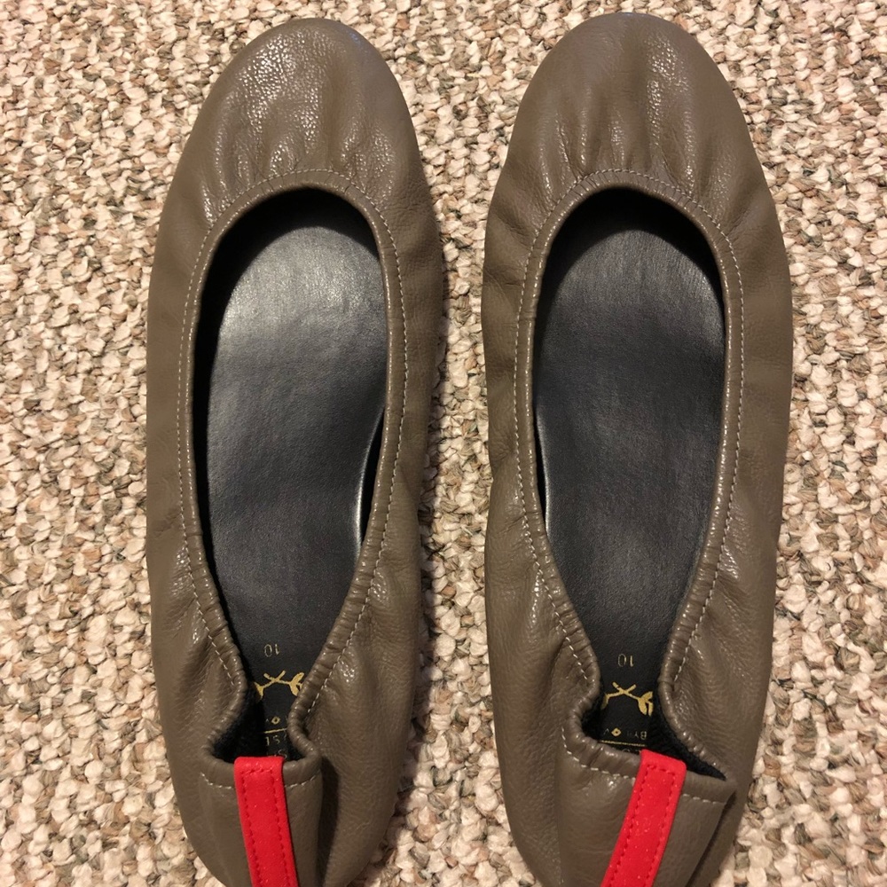 Pewter Gray Rita’s Ballet Flats Women’s Size 10